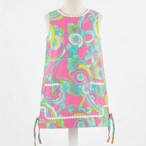 Lilly Pulitzer Girls Size 5 Shift Dress in the "Hotty Pink Shell We Dance"